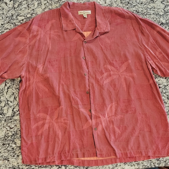 XXL Silk Tommy Bahama Shirts - Picture 5 of 12